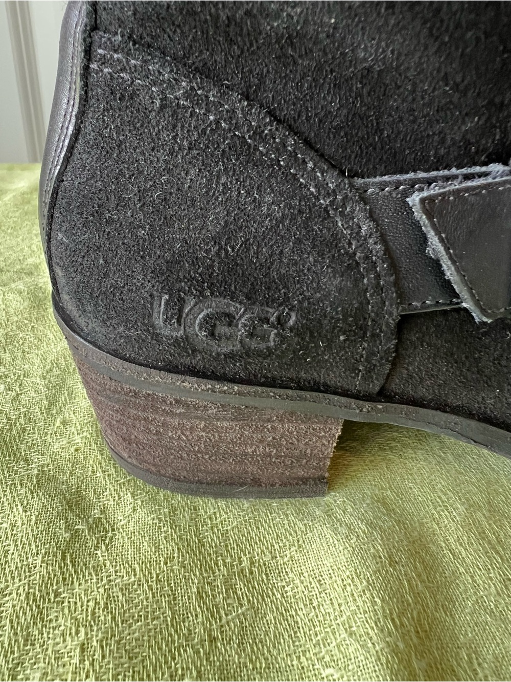 UGG Wright Black Suede Ankle Booties with Buckle Strap. Size 6 - Picture 2 of 10